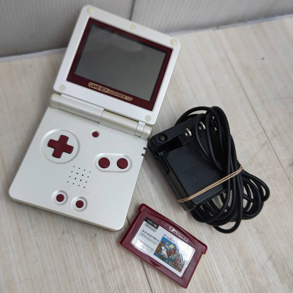 2023年最新】ヤフオク! -ゲームボーイアドバンス sp ファミコンカラー