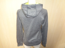 b622◆adidas Climawarm ジップアップパーカー◆アディダス Mサイズ ダークグレー ポリ素材 サムホール ロゴ刺繍入り フーディ 5H_画像4