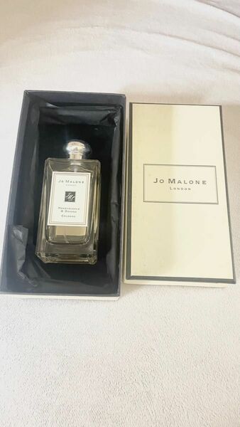 JO MALONE ハニーサックル&ダバナ　箱付き