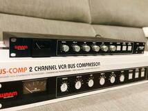 【完動美品】WARM AUDIO BUS-COMP ステレオ・VCAバスコンプレッサー　定価108,000円 本箱完品　検）NEVE api SSL universal audio_画像2