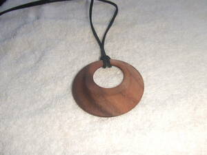  popularity hobby. handmade wooden walnut pendant 