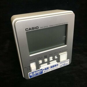 ☆美品☆ CASIO(カシオ) デジタル 電波時計 目覚まし時計 DQD-805J-8JF シルバー 78 00214