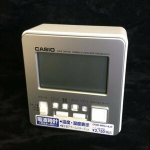 ☆美品☆ CASIO カシオ 電波時計〈目覚まし時計〉DQD-805J-8JF シルバー 温度/湿度表示 電子音アラームスヌーズつき 78 00207