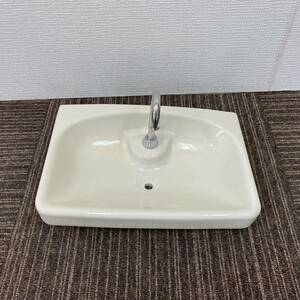 【中古】TOTO☆トイレ便器・ロータンクフタ/洋式便器「731/731B」タンク蓋(ふた)☆#54R(アイボリー)☆直接引取り可