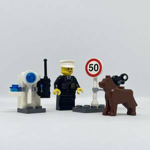レゴ (LEGO) シティ 警察官 5612 (説明書なし)