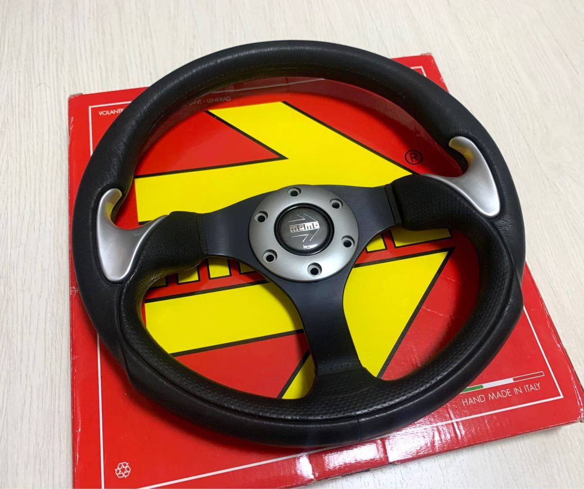 廃盤品 MOMO DRIVER 35φ モモステ 即決大歓迎 ステアリング|PayPayフリマ