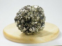 パイライト 大玉４０ｍｍ １５９ｇ 黄鉄鉱 Pyrite 原石 天然石 パキスタン産 送料無料 No.０９_画像3