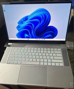 Razer Blade Mercury 15.6 4K OLED, GeForce RTX 2070, 512GB SSD, i7-1050H, 16Gb RAM [ used ]