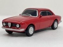 ■★ジョージア　　アルファ　ロメオ×京商歴代名車コレクション　1　Alfa　Romeo　GIULIA　Sprint　GTA _画像1