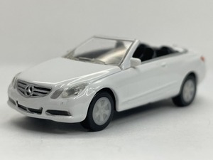 ■★ジョージア　メルセデス・ベンツ　ダイキャストオープンカー　3　Mercedes-Benz　E-Class　Cabriolet