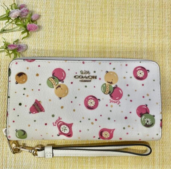 【新品!!】 COACH 長財布 ホワイト マルチ C7410 IMCAH