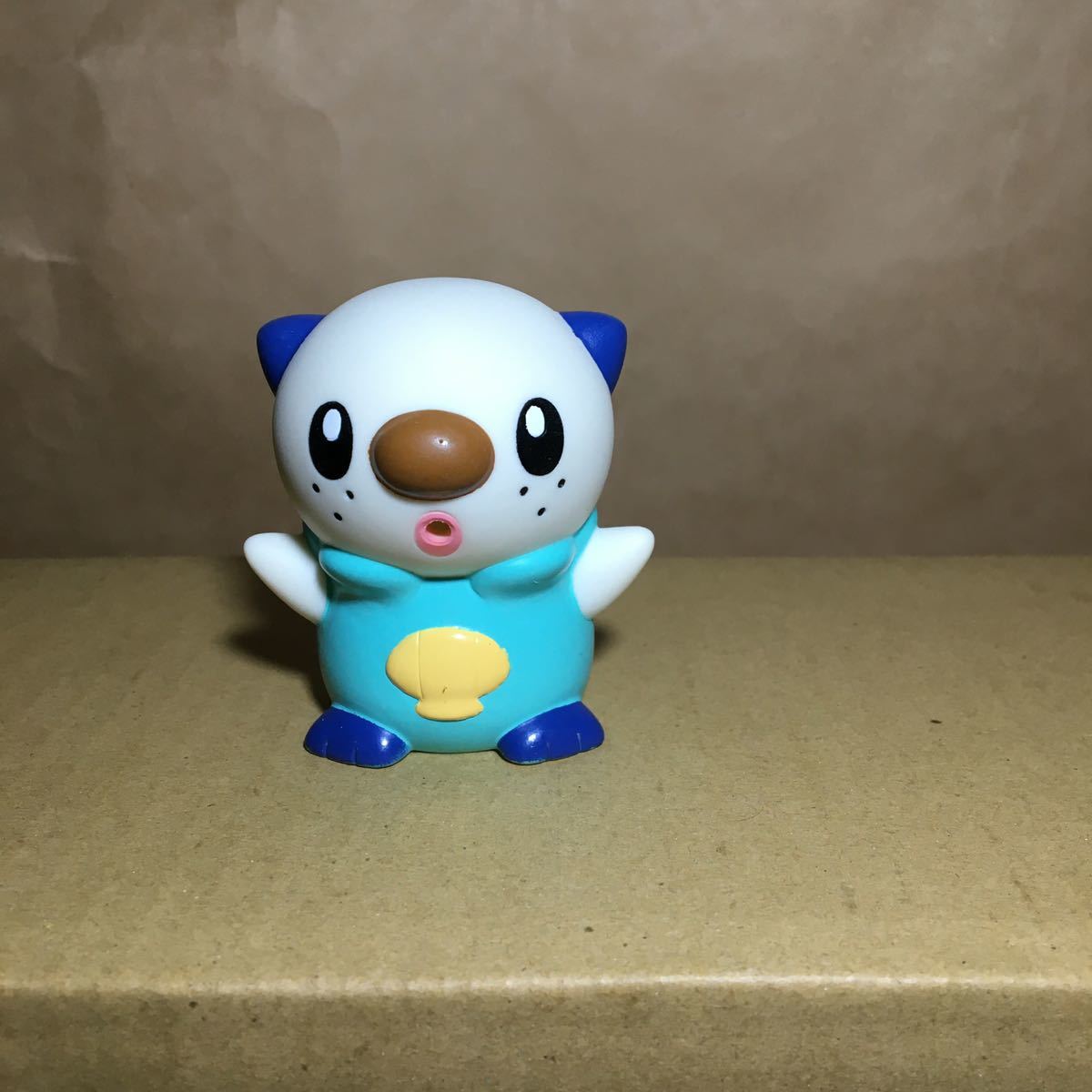 バンダイ 2005 ポケモン フィギュア みずでっぴゅ〜 ホエルコ ソフビ-