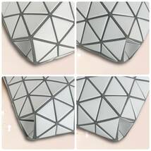 ☆美品☆BAOBAO ISSEYMIYAKE バオバオイッセイミヤケ 2way トノーマット ハンドバッグ ショルダーバッグ グレー系 レザー 牛革_画像5