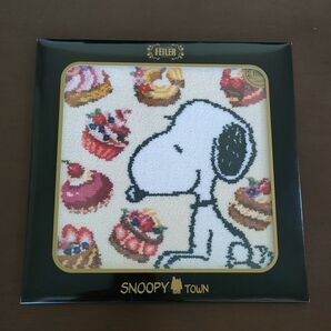 フェイラー スヌーピー SWEETS柄ハンカチ