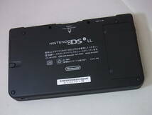 150817H63-0829H-A3■任天堂■Nintendo DS i LL スーパーマリオブラザーズ 25周年記念デザイン 初期化済み_画像4