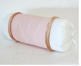 １万円以上のお買上で送料無料　♪ジェニファーテイラープリンセスピンククッション　　ジェニファーテイラーピンク抱き枕