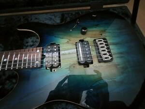 Ts Guitars DST-24 Custom синий .. жесткий чехол имеется . custom есть 