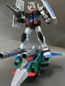 Gアーマー　HGUC　Gファイター＋ガンダム　塗装済 完成品 ガンプラ　カラーリング変更　Gパーツ　機動戦士ガンダム　バンダイ