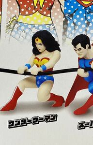 ★ミニチュアフィギュア★ DC super HEROSひっぱルン　ガチャガチャ　ワンダーウーマン