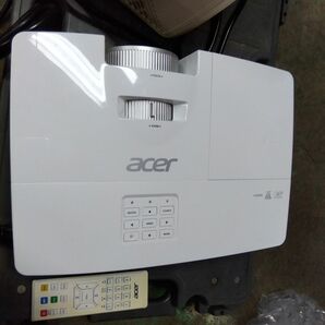 acer プロジェクター　X123PH　エイサー　XGA対応