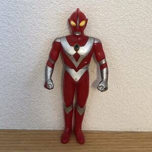 Ultra Hero Series 17 Ultramanzeases (1996) Ultraman Soft VI фигура Tsuburaya Pro Bandai