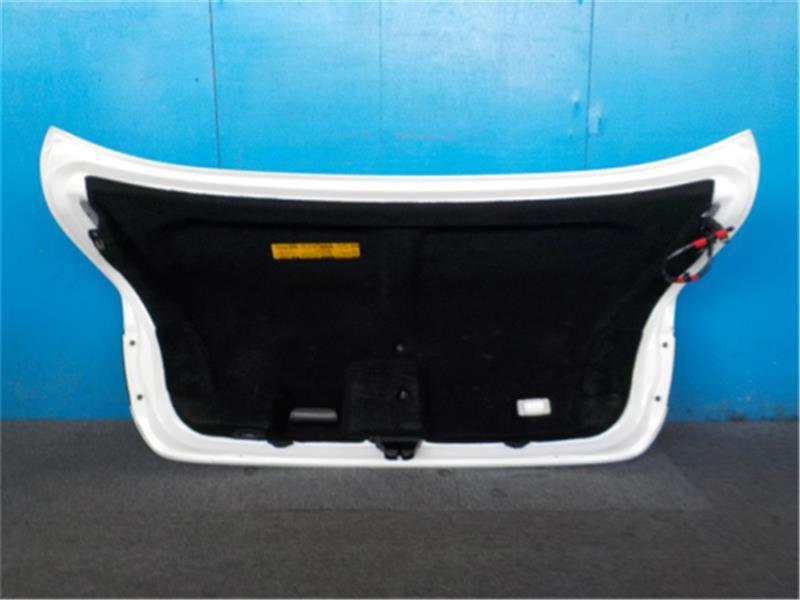 トヨタ 純正 レクサスLS 《 UVF46 》 トランク 64401-50270 P80500-23003230 トヨタ 純正 レクサスLS 《 UVF46 》 トランク 64401-50270 P80500-23003230