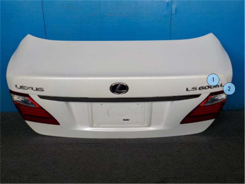 トヨタ 純正 レクサスLS 《 UVF46 》 トランク 64401-50270 P80500-23003230 トヨタ 純正 レクサスLS 《 UVF46 》 トランク 64401-50270 P80500-23003230