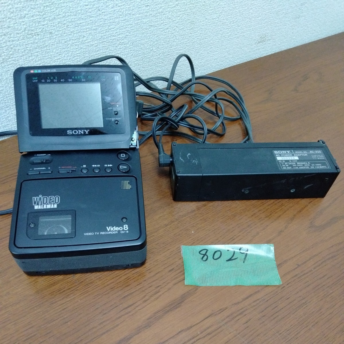 ヤフオク! -「8ミリ ビデオウォークマン」の落札相場・落札価格