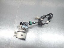 βEG27-2 ホンダ PCX125 JF28 (H22年式) 動画有 純正 インジェクター 噴射ノズル インマニ 実動車外し！破損無し！_画像1