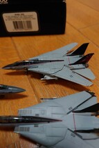 ホーガンウイングスMシリーズ　Gulliver200 F-14Aトムキャット VF-154ブラックナイツ3個セット_画像4