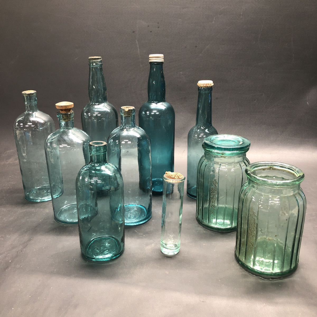 戦前ガラス瓶  昭和レトロ アンティーク ヴィンテージ 古民具 ガラス瓶