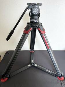 Sachtler aktiv10 flowtech100 GS カーボン3段三脚セット　　　　　ザハトラー 三脚 ビデオ三脚 雲台 fsb6 fsb8 mkii video 18 20 好きにも