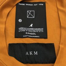 AKM×KANGOL エイケイエム×カンゴール プリントデザイン Tシャツ S相当 キャメル 半袖 Ｖネック メンズ 紳士_画像3