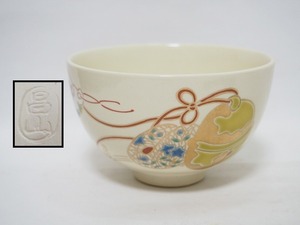 A1837 京焼 加藤昌山 作 色絵鈴文 茶碗 ☆ 茶道具 抹茶器 茶器 抹茶道具 茶懐石 茶事 茶の湯 抹茶碗 陶器 作家物 在銘 陶印 美品 良品 無傷