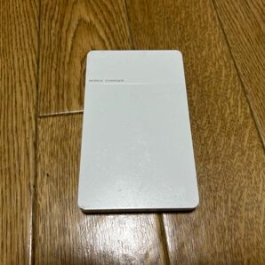 モバイルバッテリー ホワイト 5000mAh