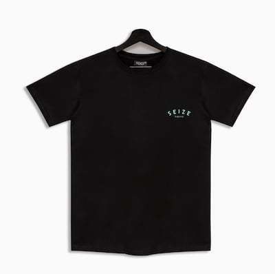 【新品 未使用】ハイストリート系ファッションブランド「SEIZE MODE of TOKYO」ST111 NEW DAY Tシャツ ユニセックス ブラック Lサイズ