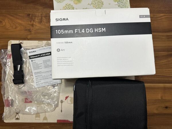 元箱 ケース ストラップ、取説、マニュアル、シグマ sigma 105mm F1.4 DG HSM ソニーE用、レンズありません