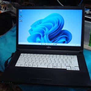 Windows11 Intel CPU i5-7300U(第7世代)2.6GHz メモリ4GB HD500GB LIFEBOOK A577/SX 美品 送料無料