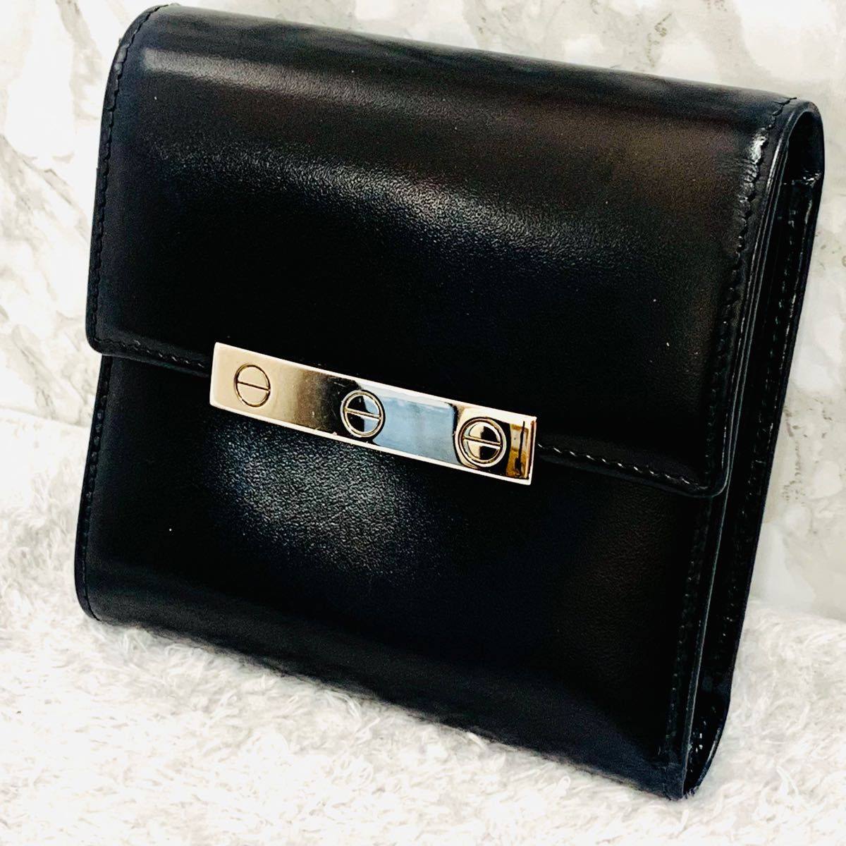 新品未使用 Cartier ミニ財布 ラブコレクション プレート 折り財布