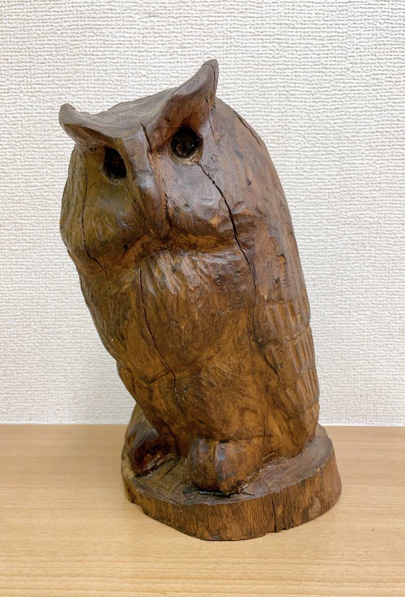 木彫りのフクロウ置物】ふくろう高さ27cm/縁起物インテリア木製彫刻