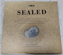 YMO sealed 散開記念 写真集 シールド（封印） 帯付中国書籍 写楽 細野晴臣坂本龍一高橋幸宏三浦憲治 奥村靫正 付属品完備 定価1700円_画像3