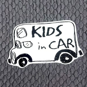 【オリジナルデザイン】マグネットステッカー【KIDS IN CAR】