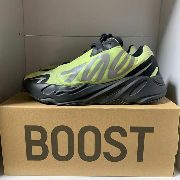 アディダス オリジナルス イージーブースト 700 "フォスファー" FY3727 YEEZY BOOST 700 MNVN