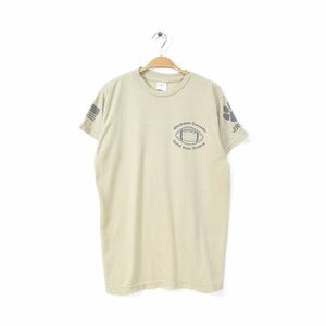 【送料無料】00s U.S.ARMY JROTC Tシャツ 袖プリント サンドベージュ ミリタリー アメカジ サイズM 古着 @BZ0115