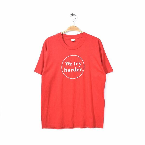 【送料無料】80s スクリーンスターズ メッセージ ヴィンテージTシャツ 背番号6 袖裾シングル 赤 WE TRY HARDER L アメカジ 古着 @BZ0117