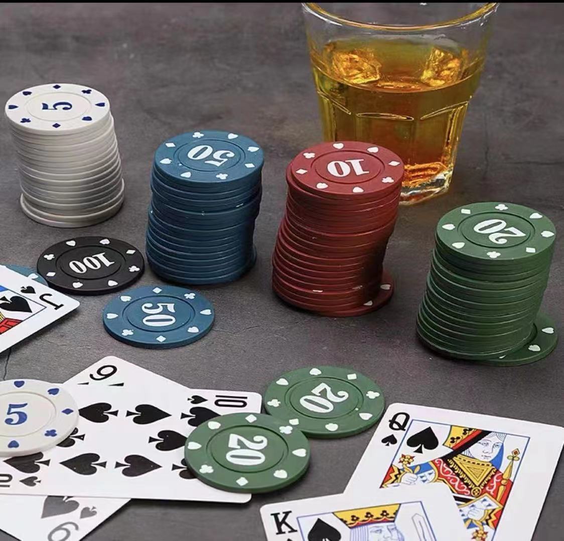 Yahoo!オークション -「ポーカー テーブル」(トランプ) (カードゲーム