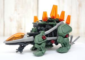 レトロコレクション　当時物 ＊トミー＊ZOIDS ゾイド　RZ-066 ＊GORHEXS　ゴルヘックス（ステゴザウルス型） ＊プラスチックモデル　完成品