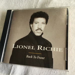 LIONEL RICHIE「Back To Front」＊「ALL NIGHT LONG」「SAIL ON」「TRULY」「HELLO」「RUNNING THROUGH THE NIGHT」他、ヒット曲収録