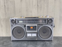 ステレオ ラジカセ 【中古】 SANYO MR9600 FM/AMラジオ カセットレコーダー サンヨー 大型ラジカセ オーディオ ジャンク/64297_画像2