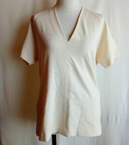 DKNY Donna Karan New York V neck stretch cut and sewn T-shirt short sleeves eggshell white lady's tops M size rayon 